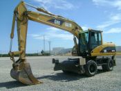 Экскаватор