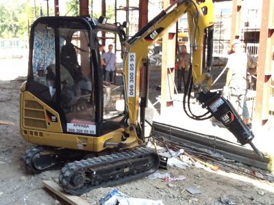 Гидромолот CAT H45